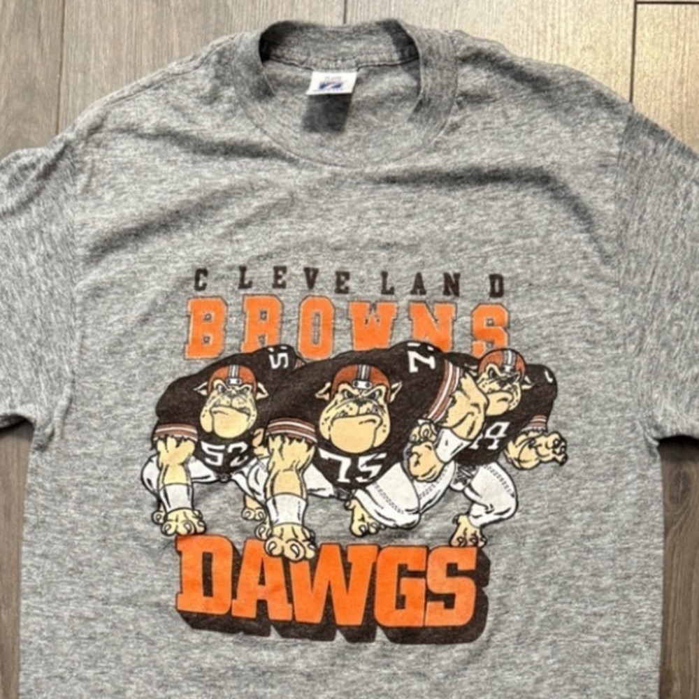 Cleveland Browns Vintage Single Stitch Graphic T-Shirt - Gray